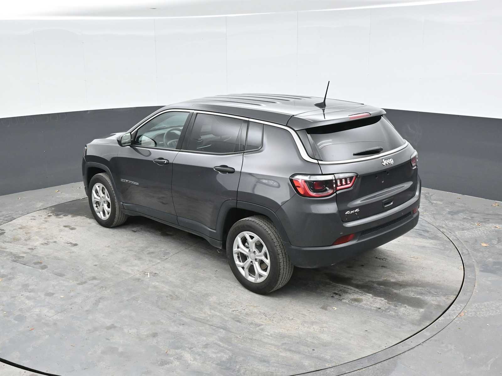2024 Jeep Compass Sport