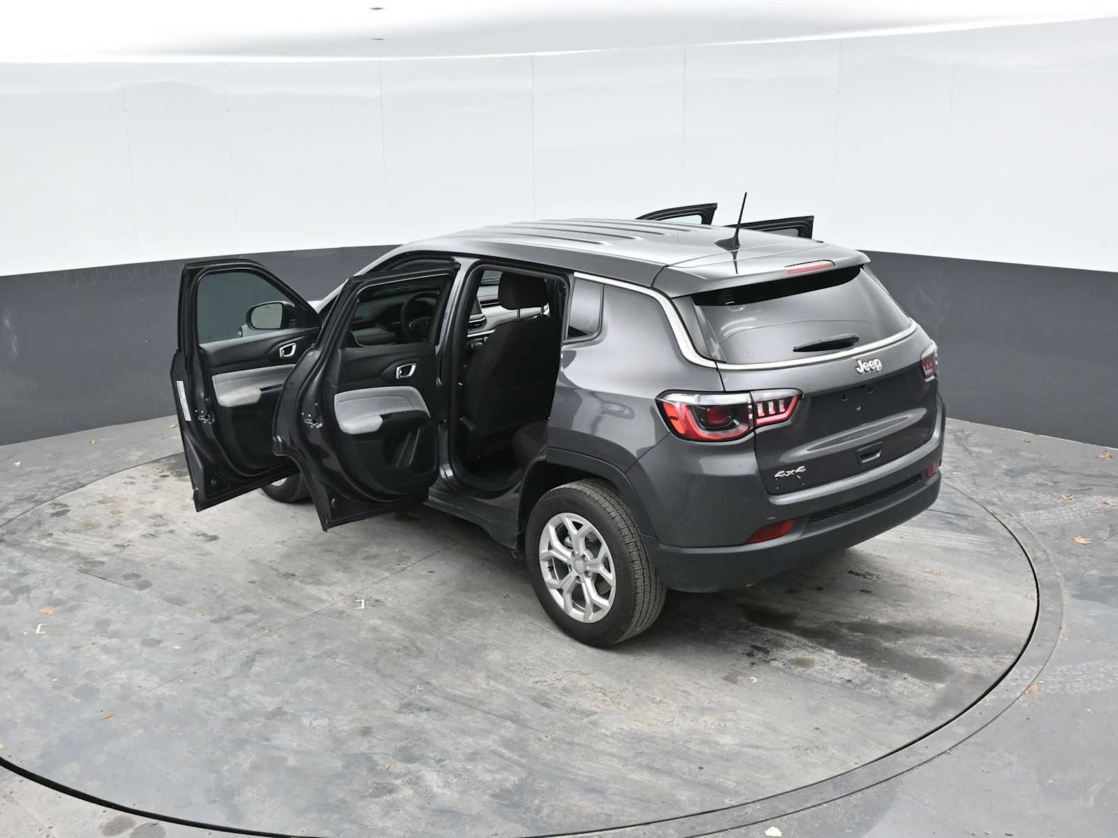 2024 Jeep Compass Sport