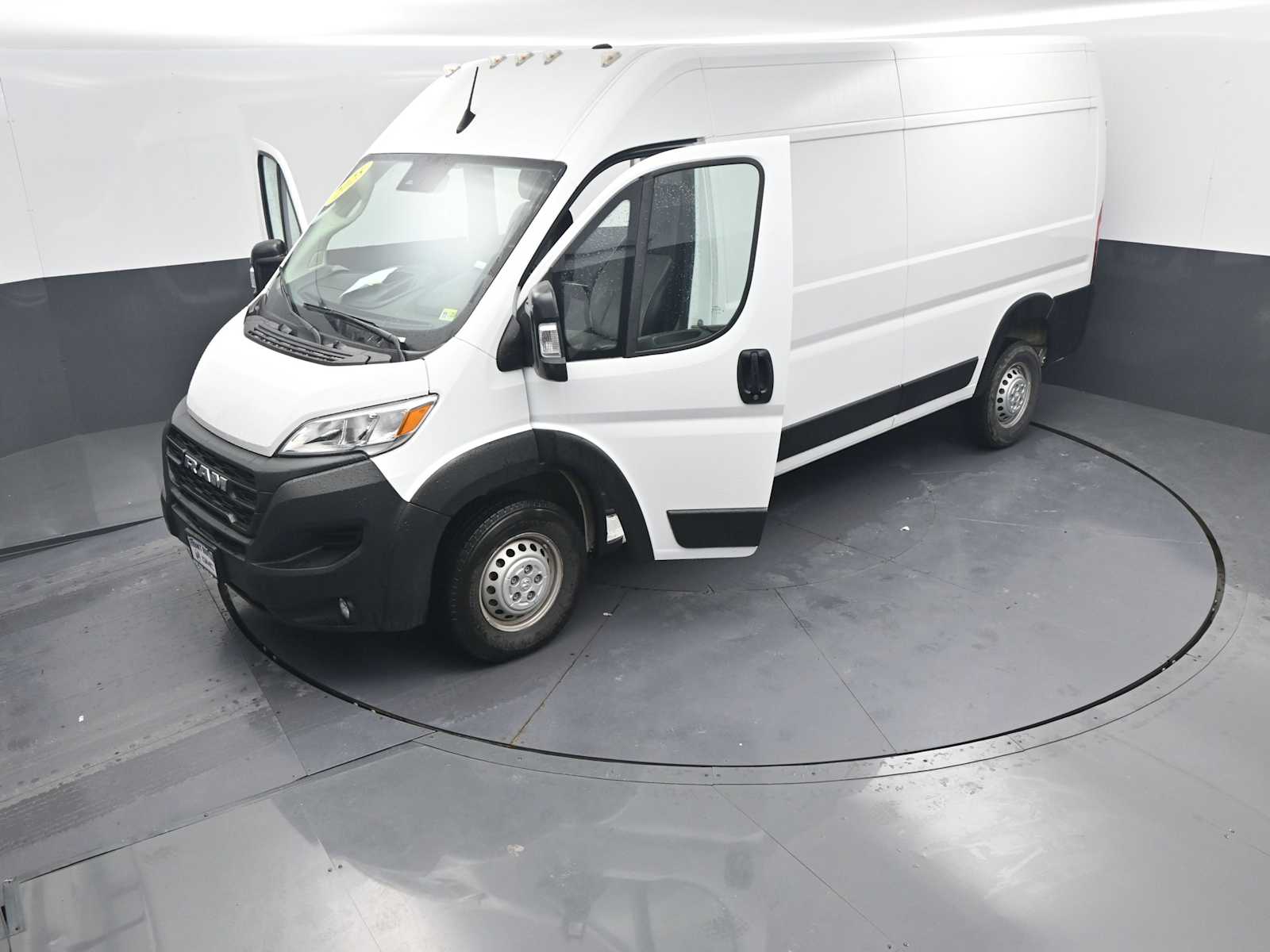 2025 Ram ProMaster 2500 Cargo Van Tradesman High Roof 159" WB w/Pass Seat