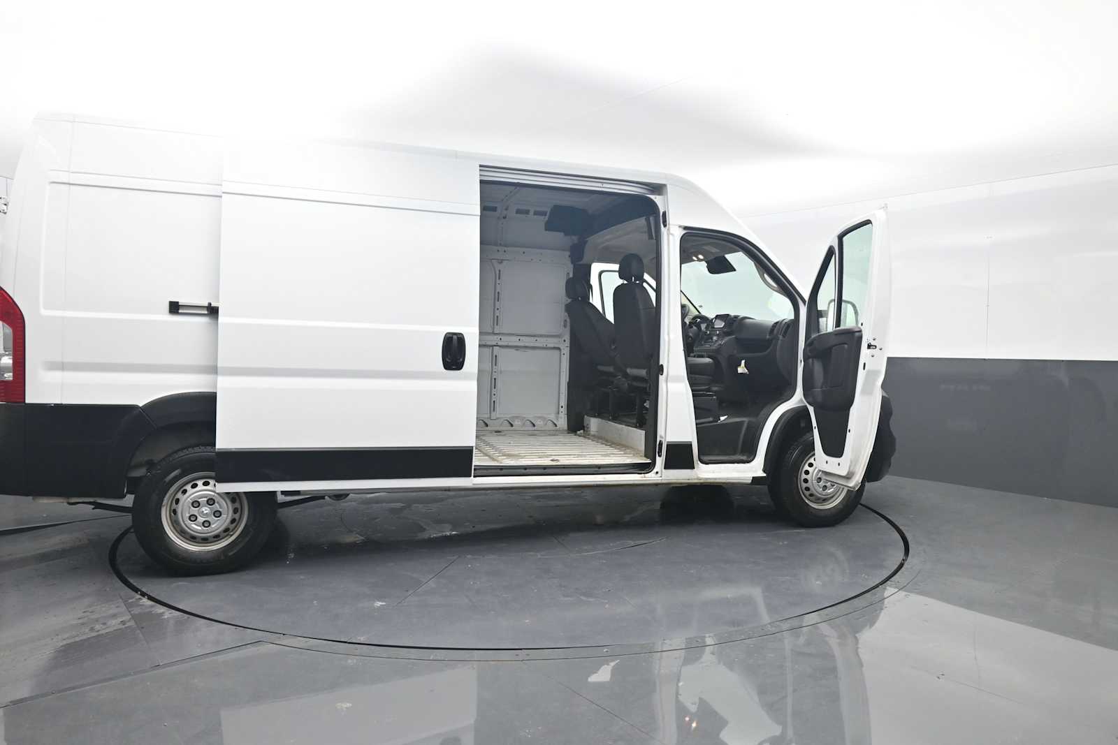 2025 Ram ProMaster 2500 Cargo Van Tradesman High Roof 159" WB w/Pass Seat