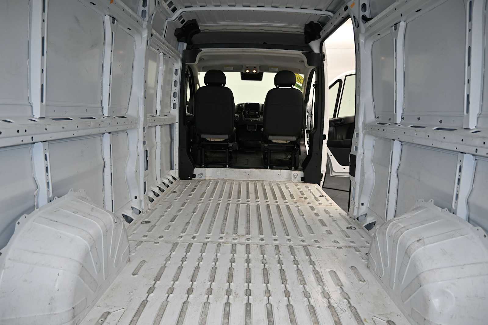 2025 Ram ProMaster 2500 Cargo Van Tradesman High Roof 159" WB w/Pass Seat
