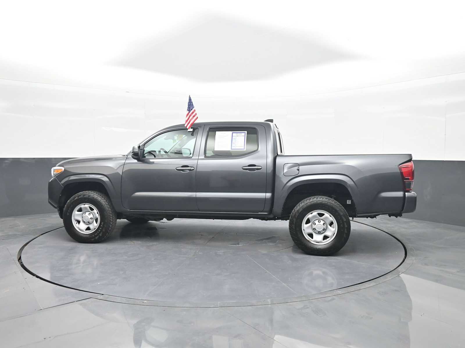 2022 Toyota Tacoma SR V6