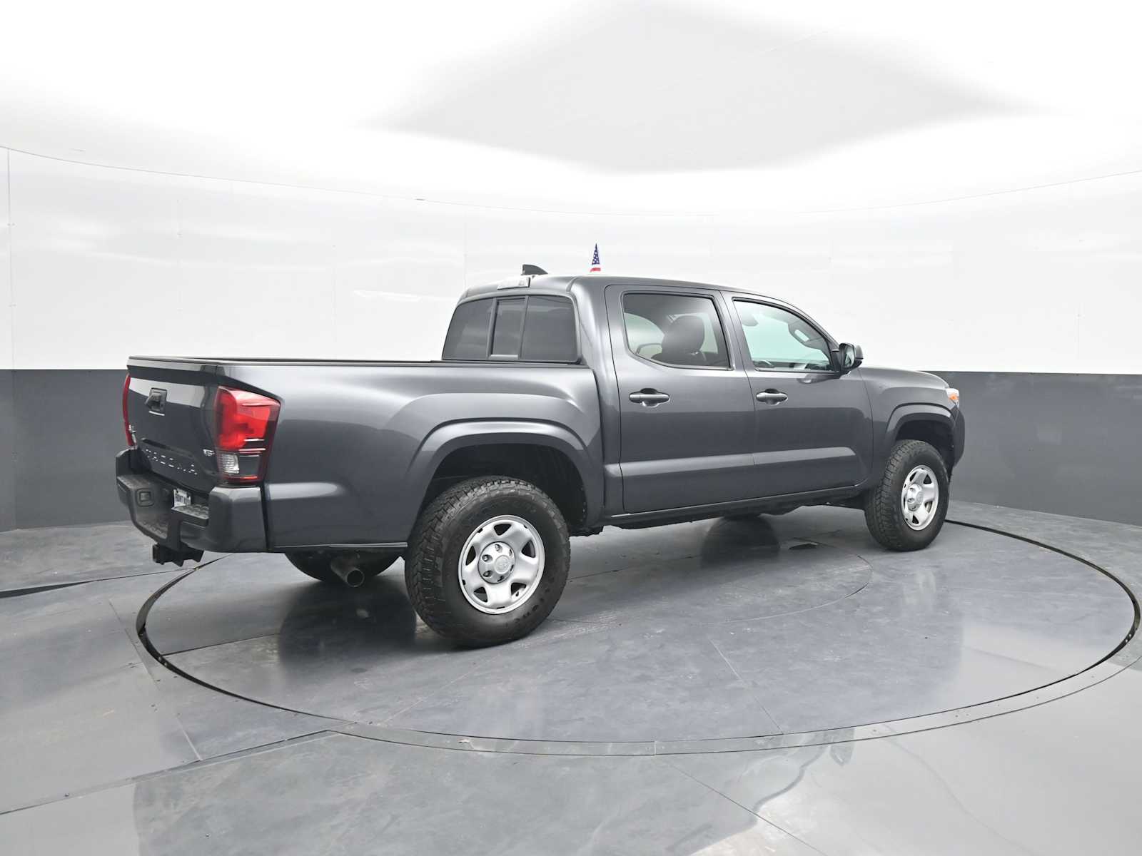 2022 Toyota Tacoma SR V6