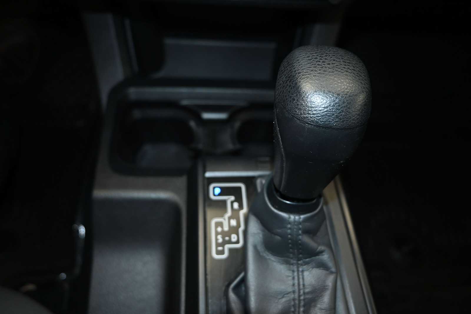 2022 Toyota Tacoma SR V6