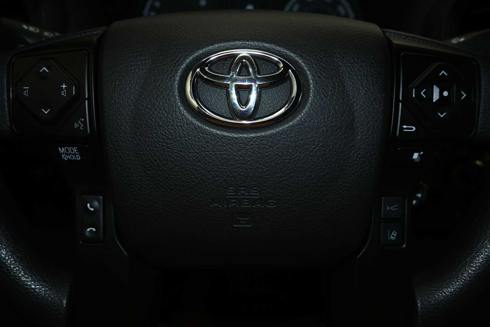2022 Toyota Tacoma SR V6