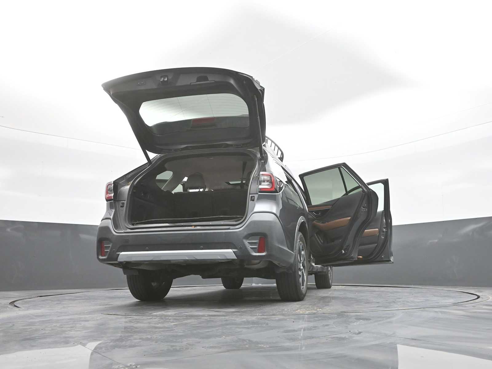 2020 Subaru Outback Touring XT