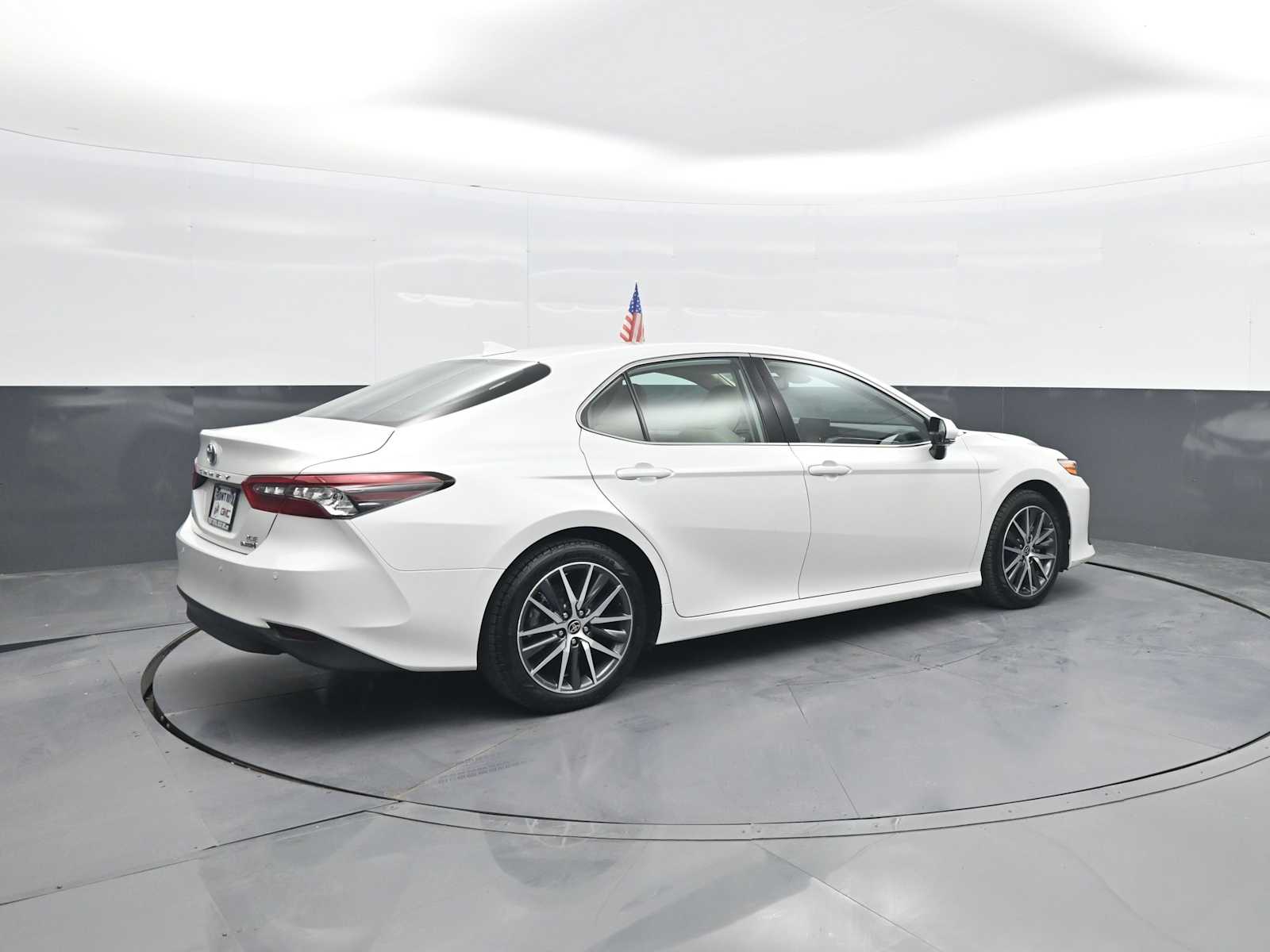 2024 Toyota Camry Hybrid XLE