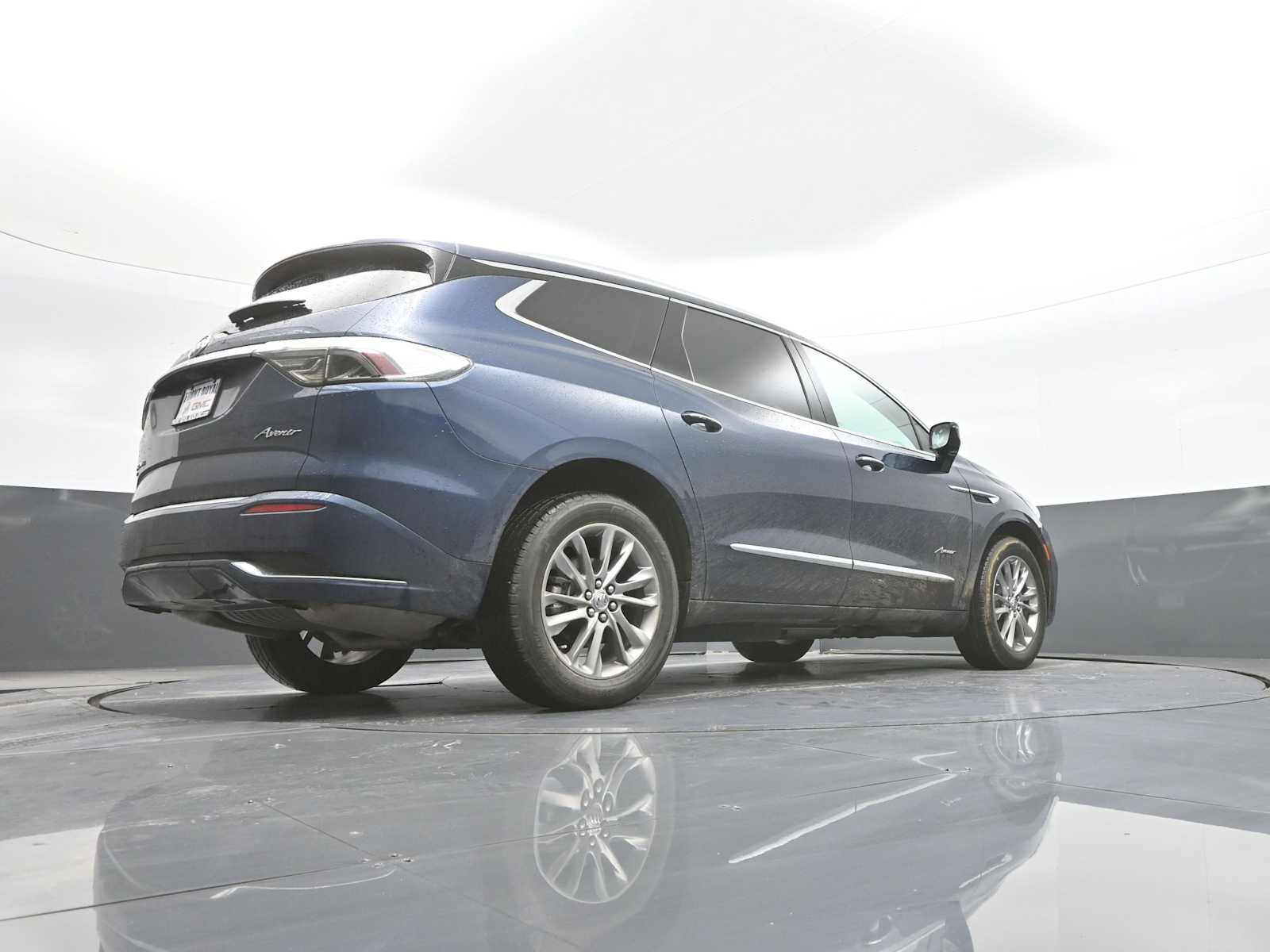 2024 Buick Enclave Avenir