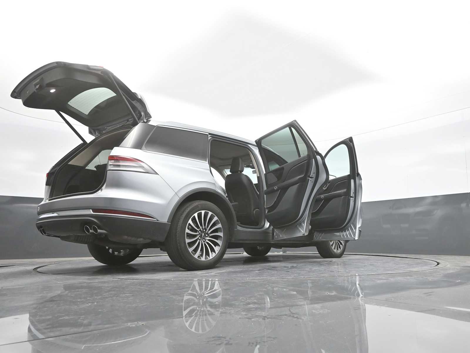 2023 Lincoln Aviator Standard