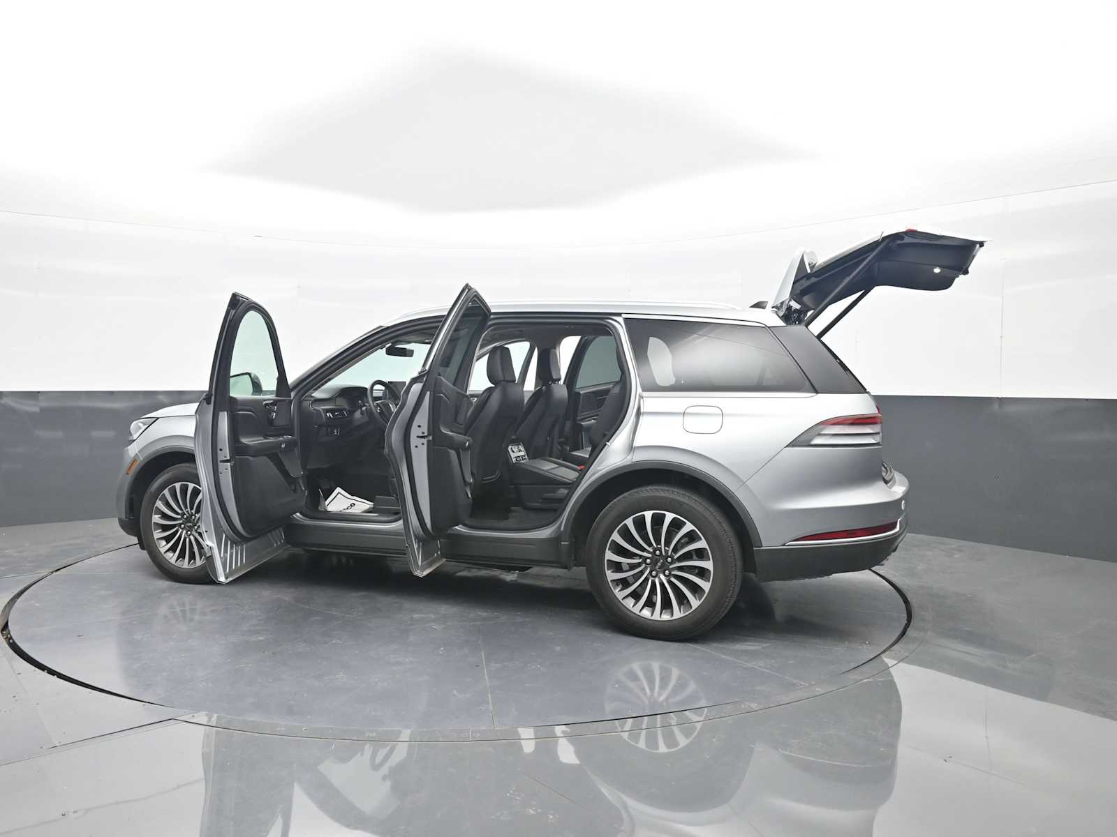 2023 Lincoln Aviator Standard