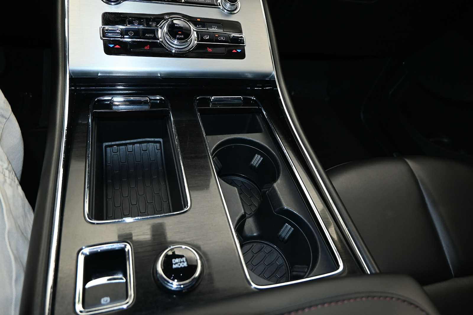 2023 Lincoln Aviator Standard