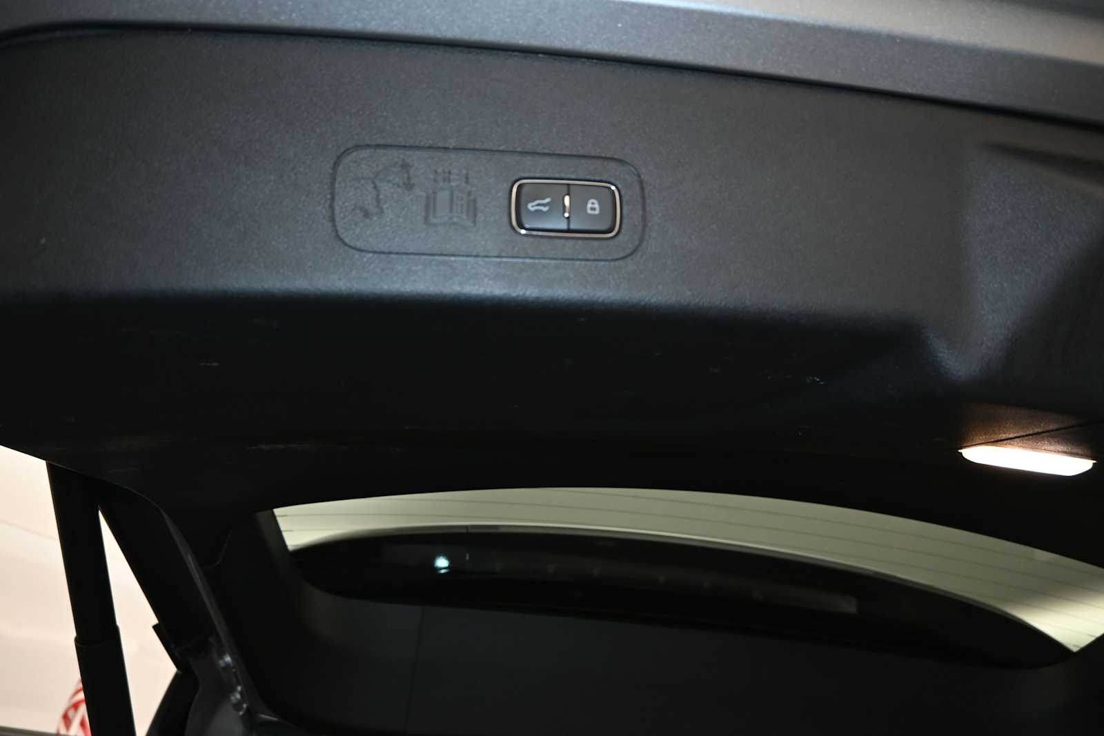 2023 Lincoln Aviator Standard