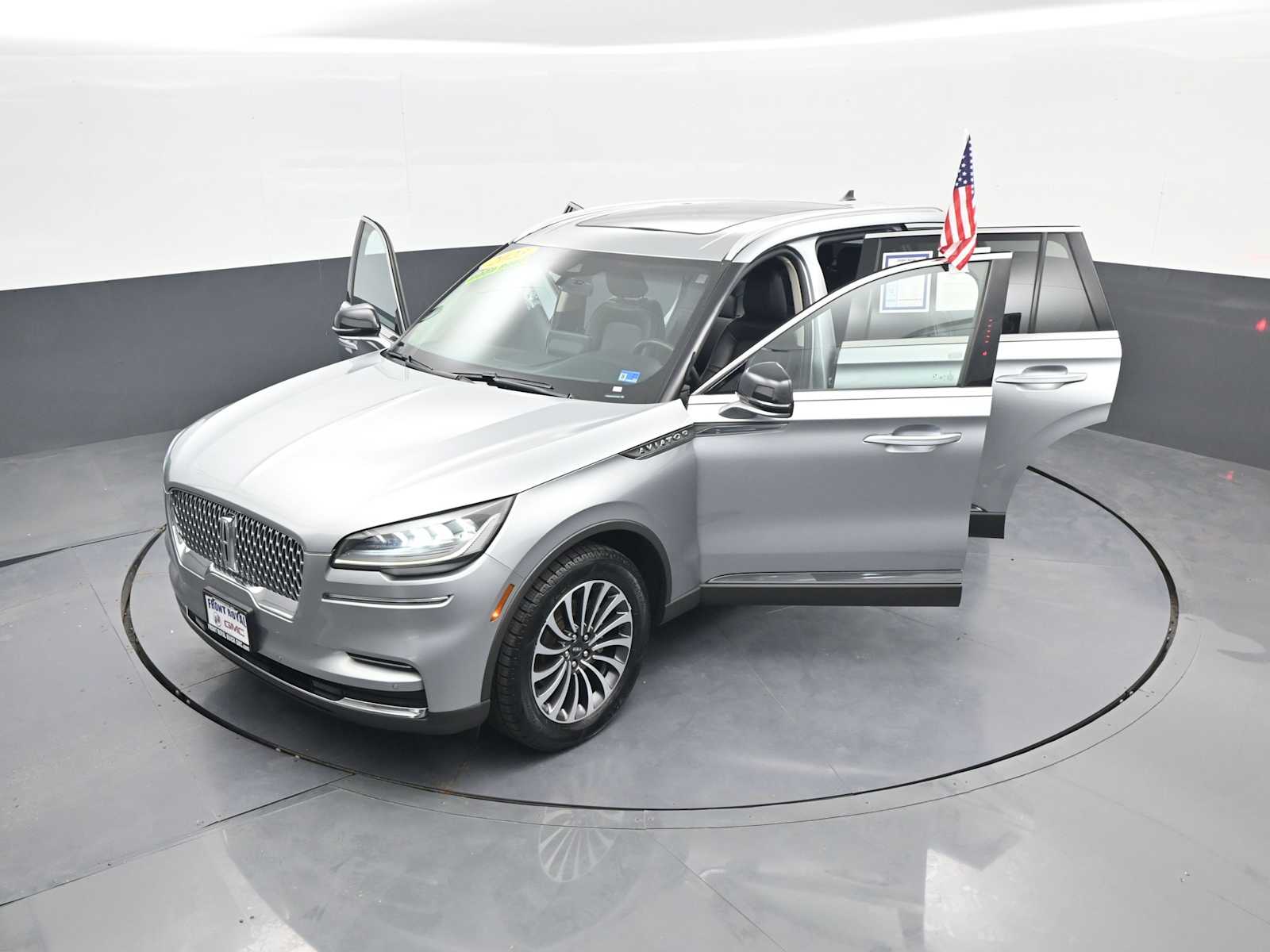 2023 Lincoln Aviator Standard