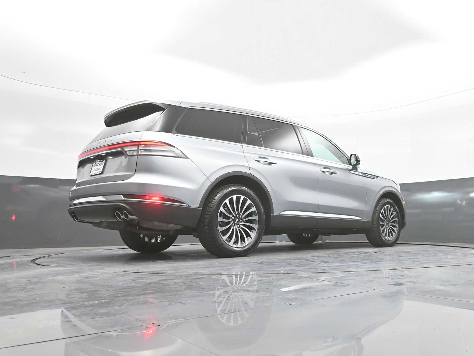 2023 Lincoln Aviator Standard