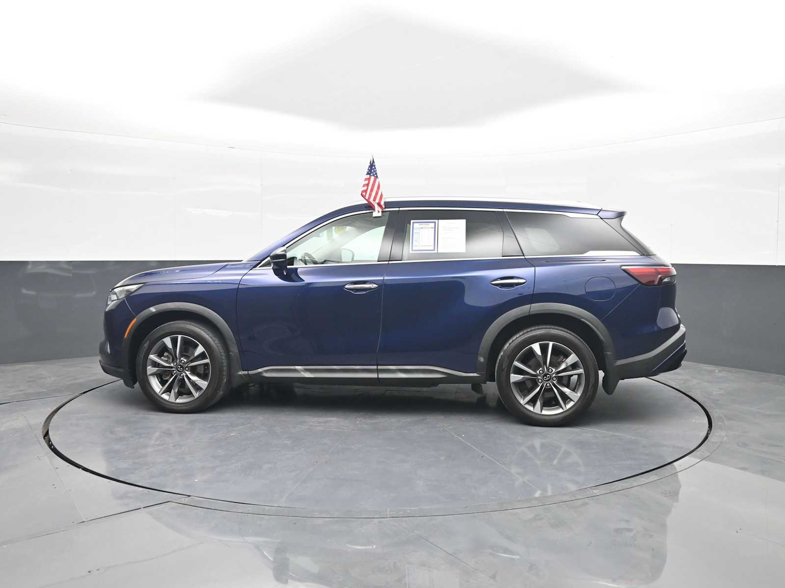 2023 INFINITI QX60 LUXE AWD