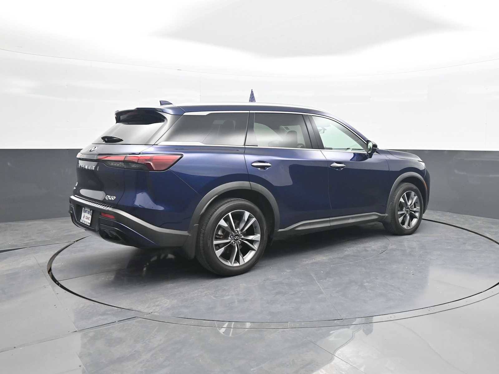 2023 INFINITI QX60 LUXE AWD