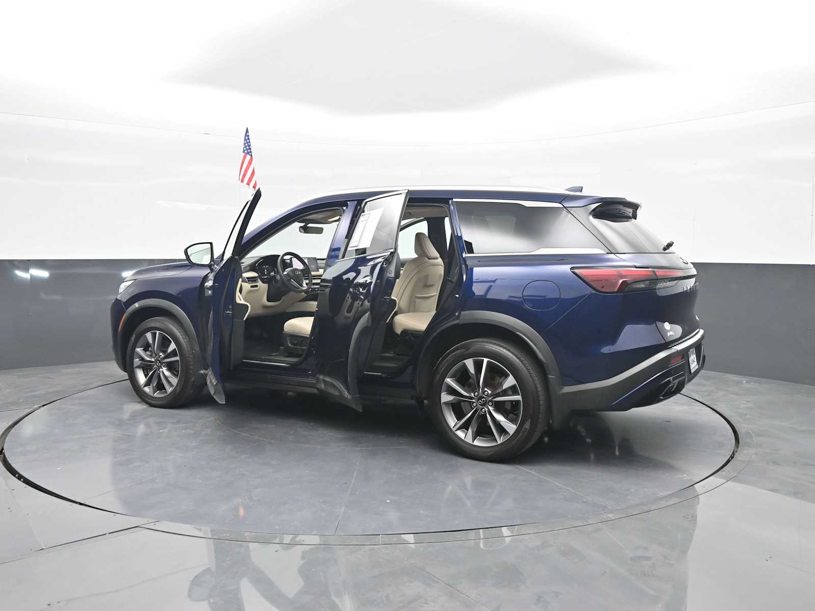 2023 INFINITI QX60 LUXE AWD