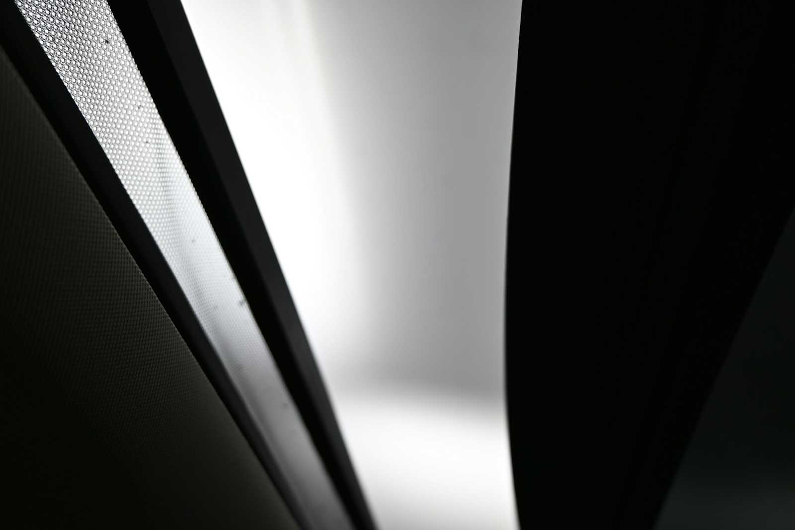 2024 Volvo S60 B5 Plus Dark Theme