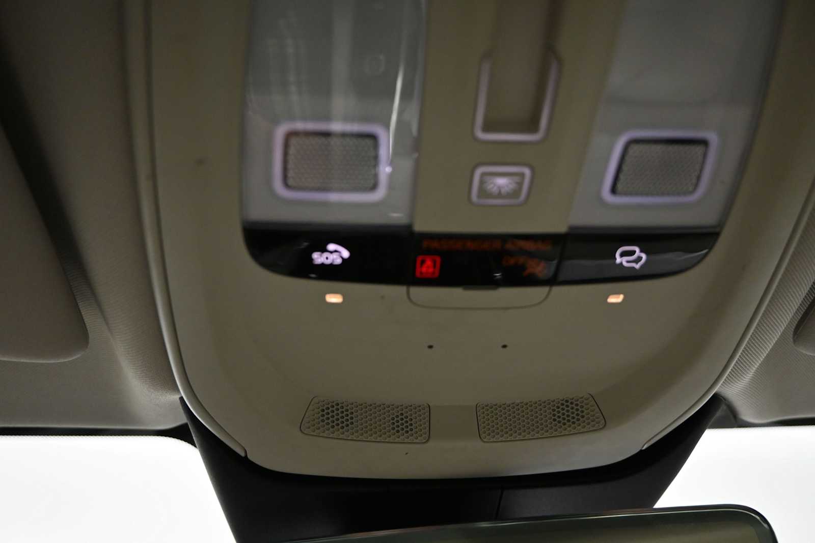 2024 Volvo S60 B5 Plus Dark Theme