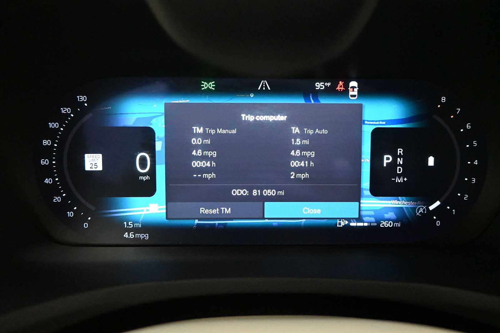 2024 Volvo S60 B5 Plus Dark Theme