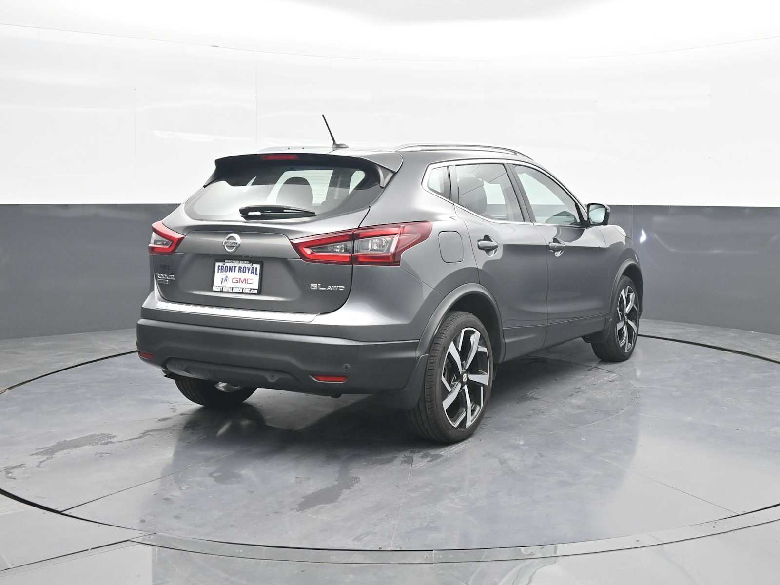2022 Nissan Rogue Sport SL