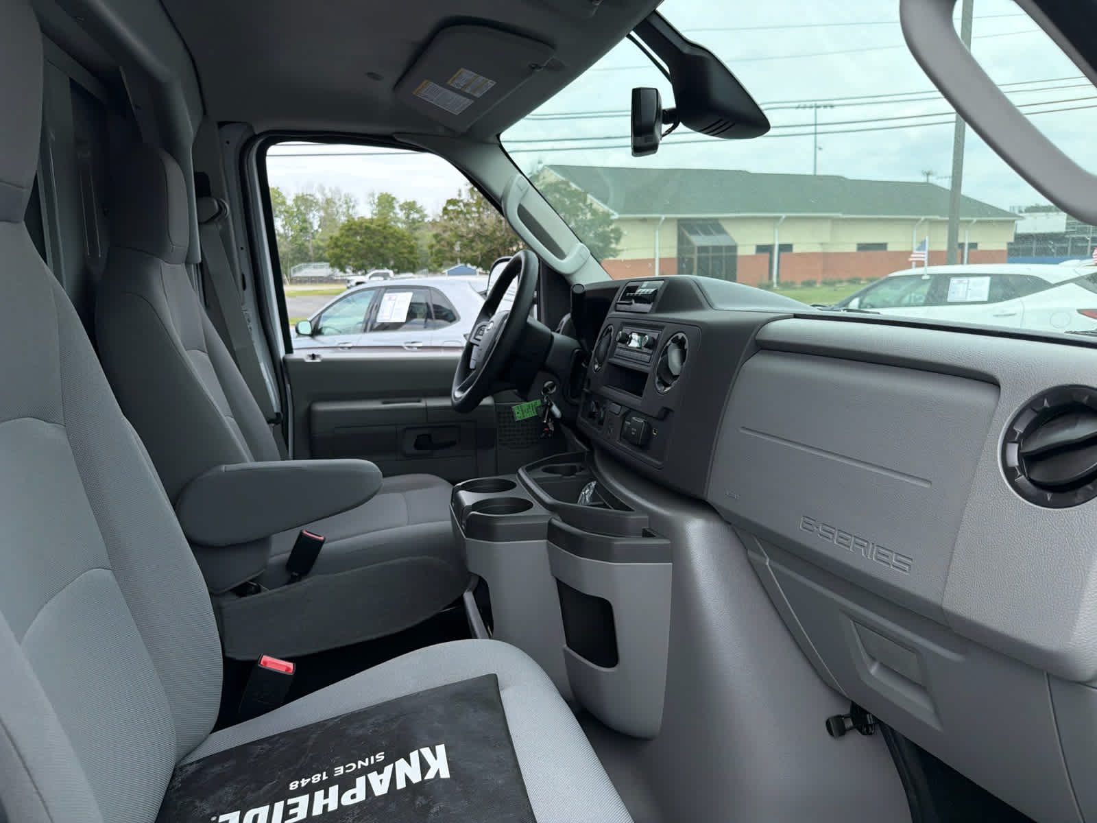 2026 Ford E-350 Cutaway 