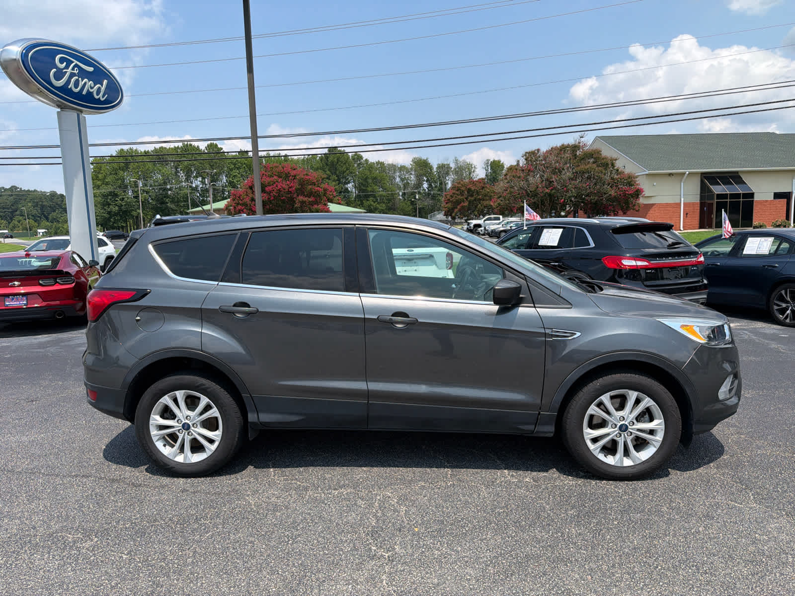 2019 Ford Escape SE