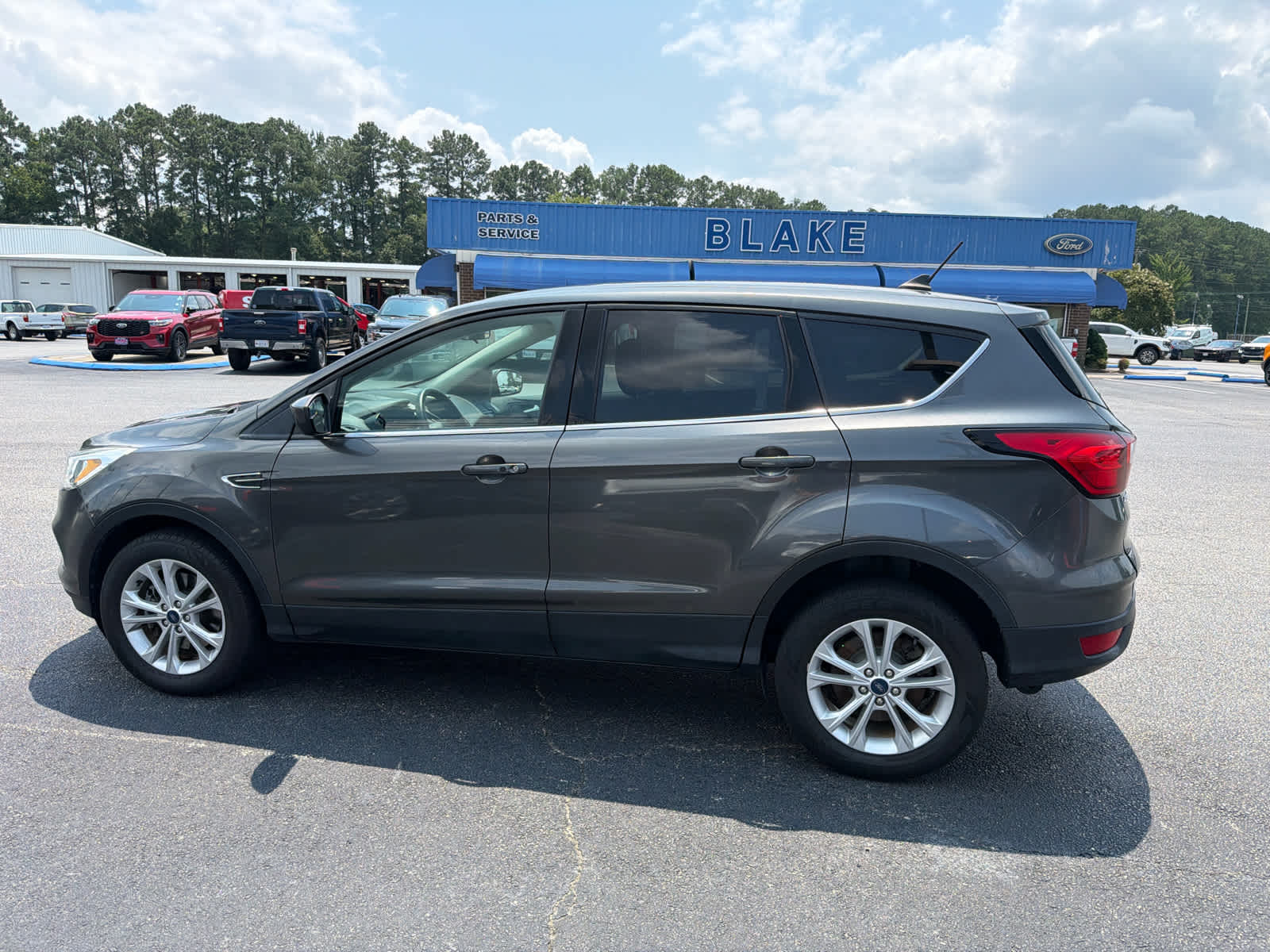 2019 Ford Escape SE