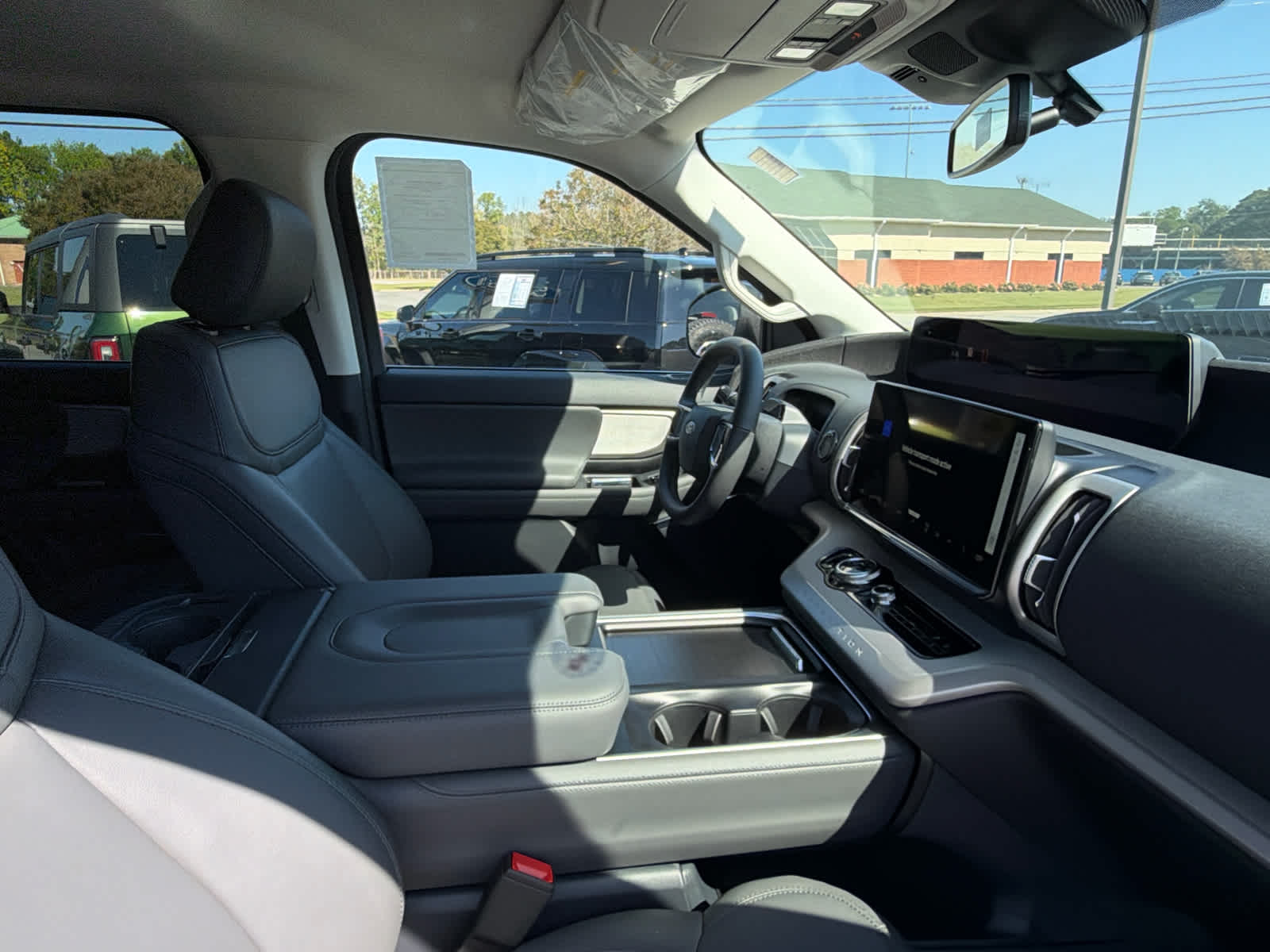 2027 Ford Expedition MAX Active