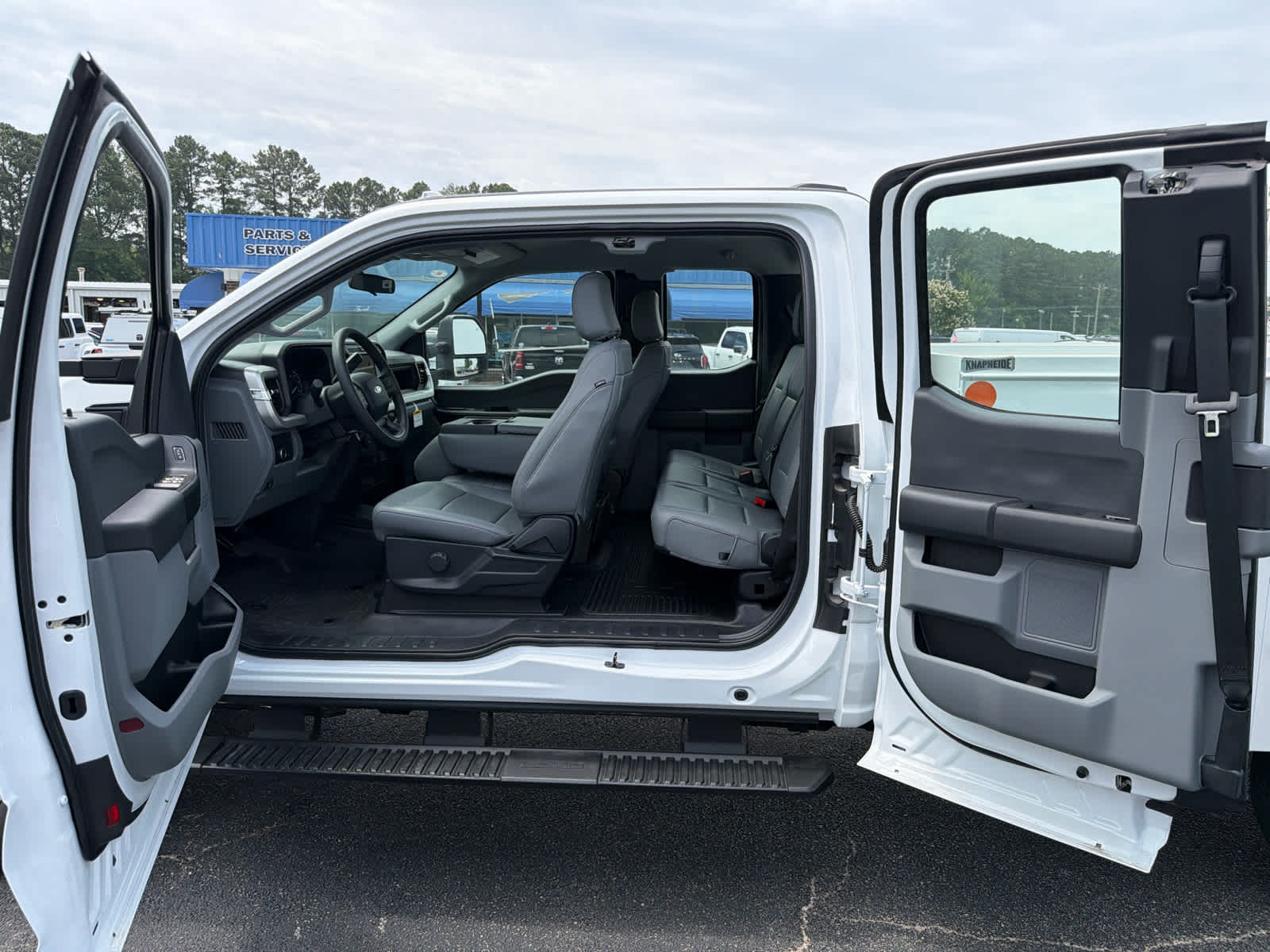2025 Ford F-250 Super Duty XL