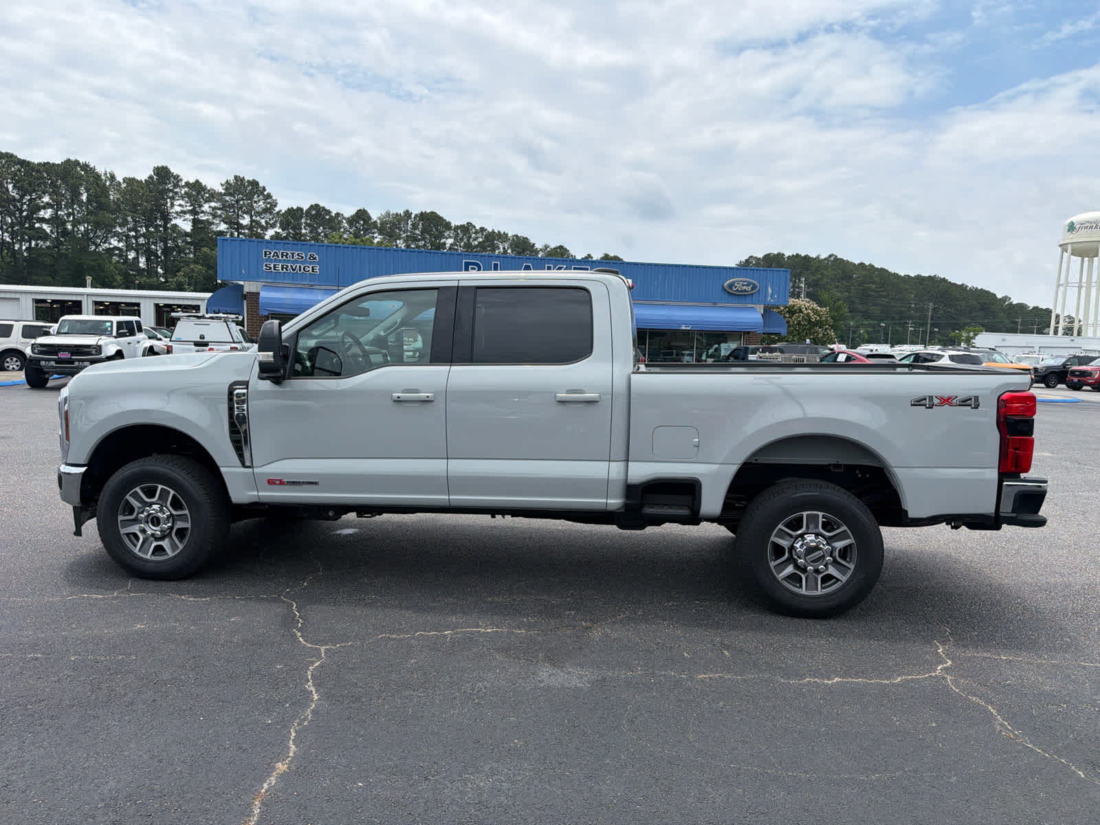 2026 Ford F-250 Super Duty LARIAT