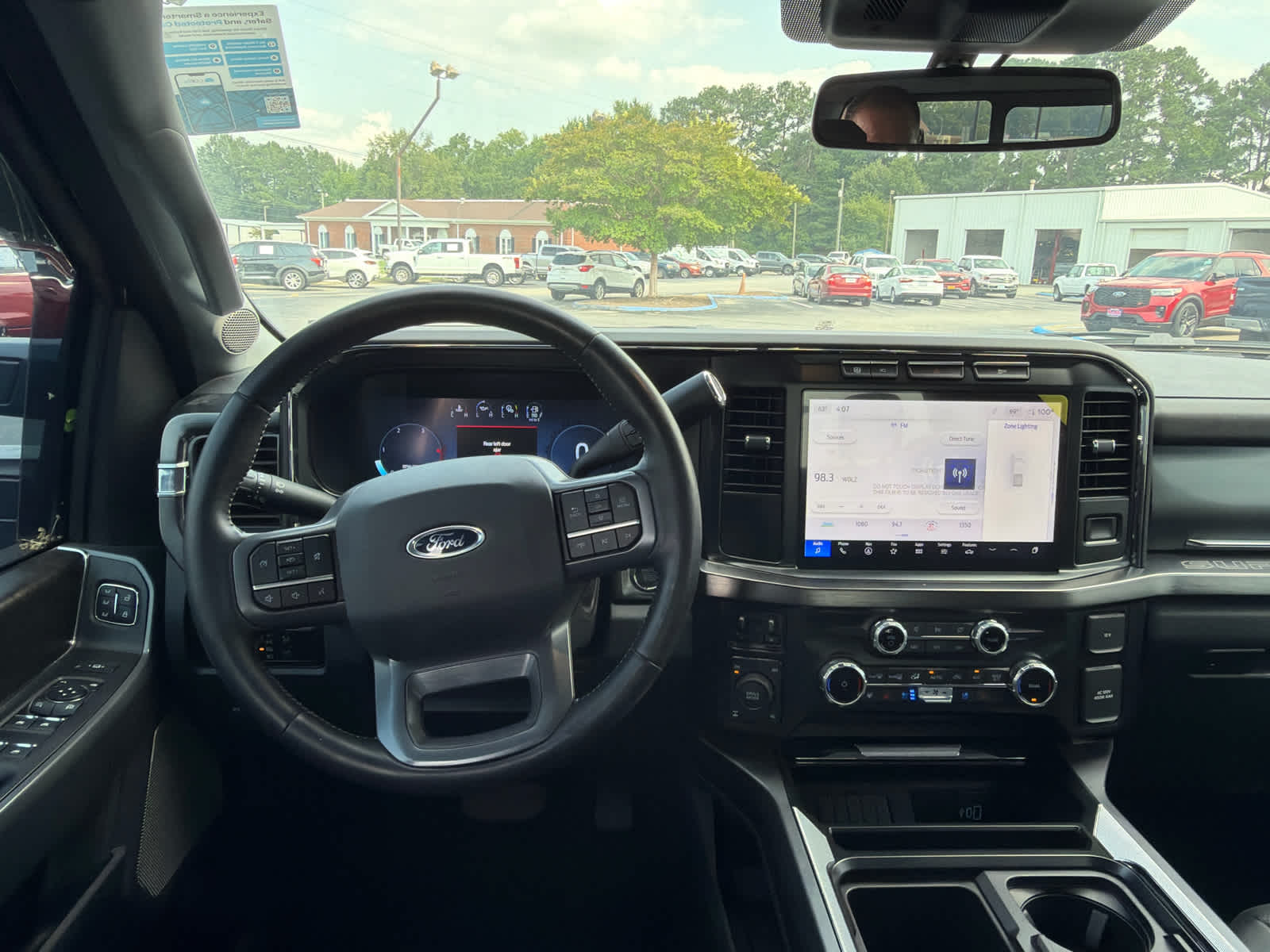 2023 Ford F-250 Super Duty LARIAT