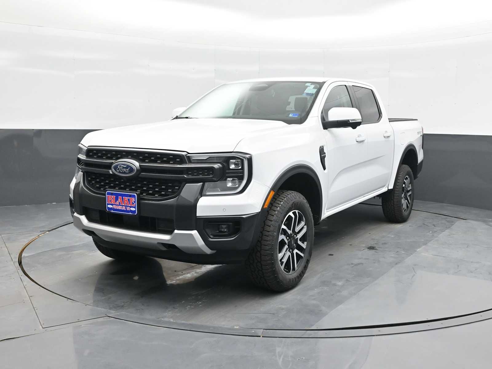 Oxford White 2025 Ford Ranger Lariat SuperCrew 4WD Pickup Truck Four-Wheel Drive Automatic