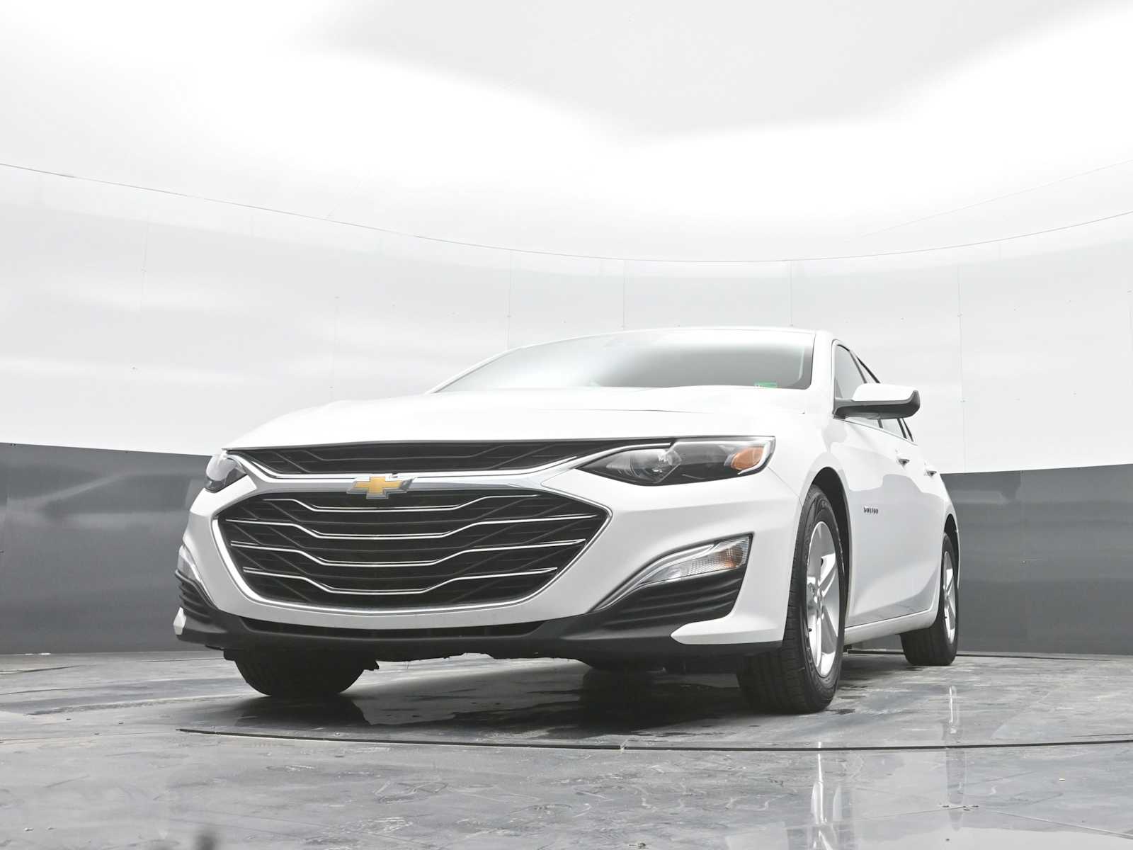 2022 Chevrolet Malibu LS