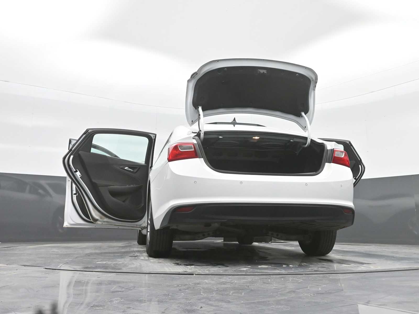 2022 Chevrolet Malibu LS