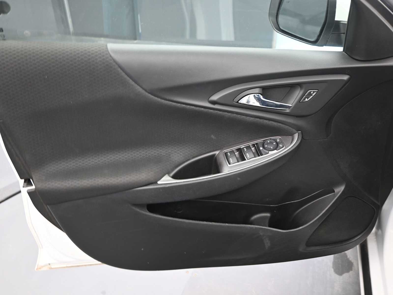 2022 Chevrolet Malibu LS