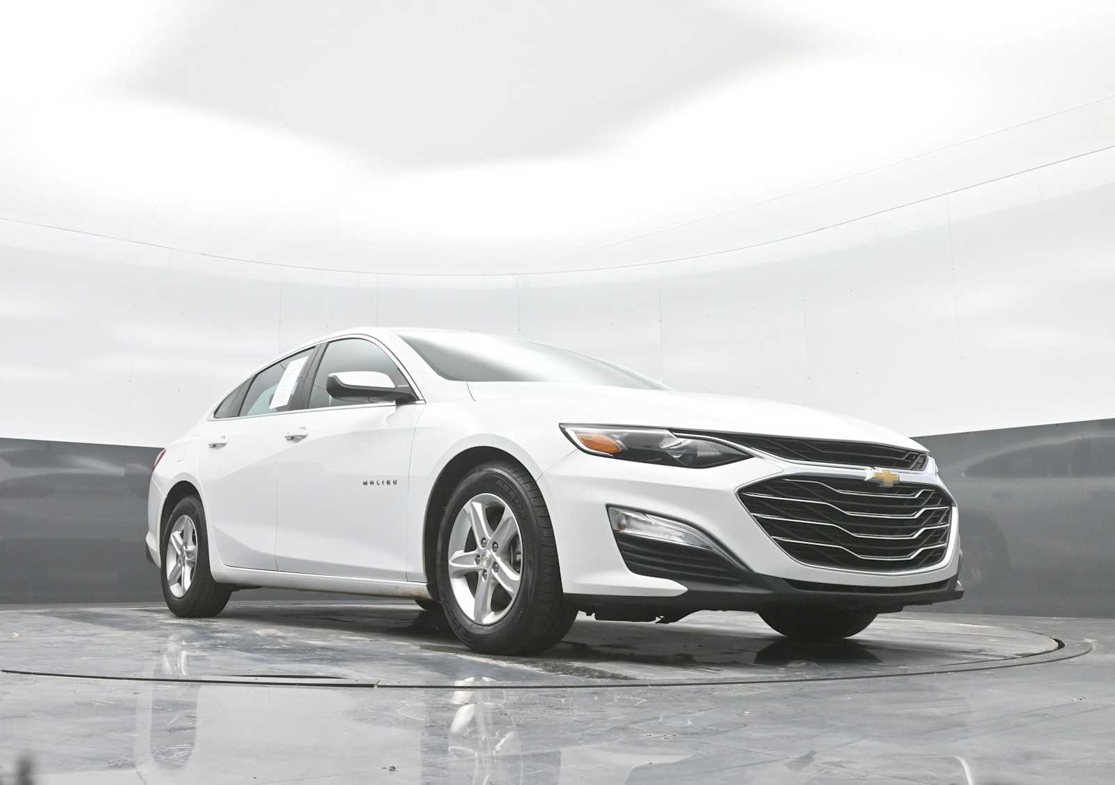 2022 Chevrolet Malibu LS
