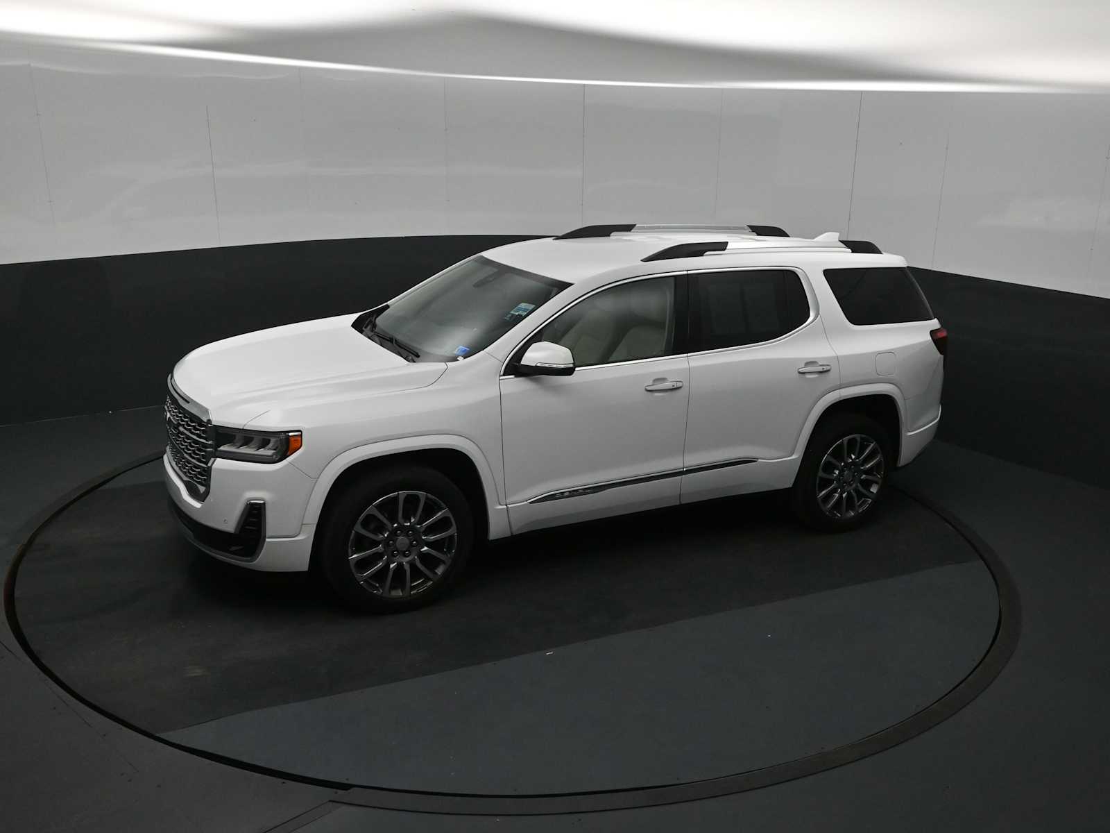 2023 GMC Acadia AWD Denali