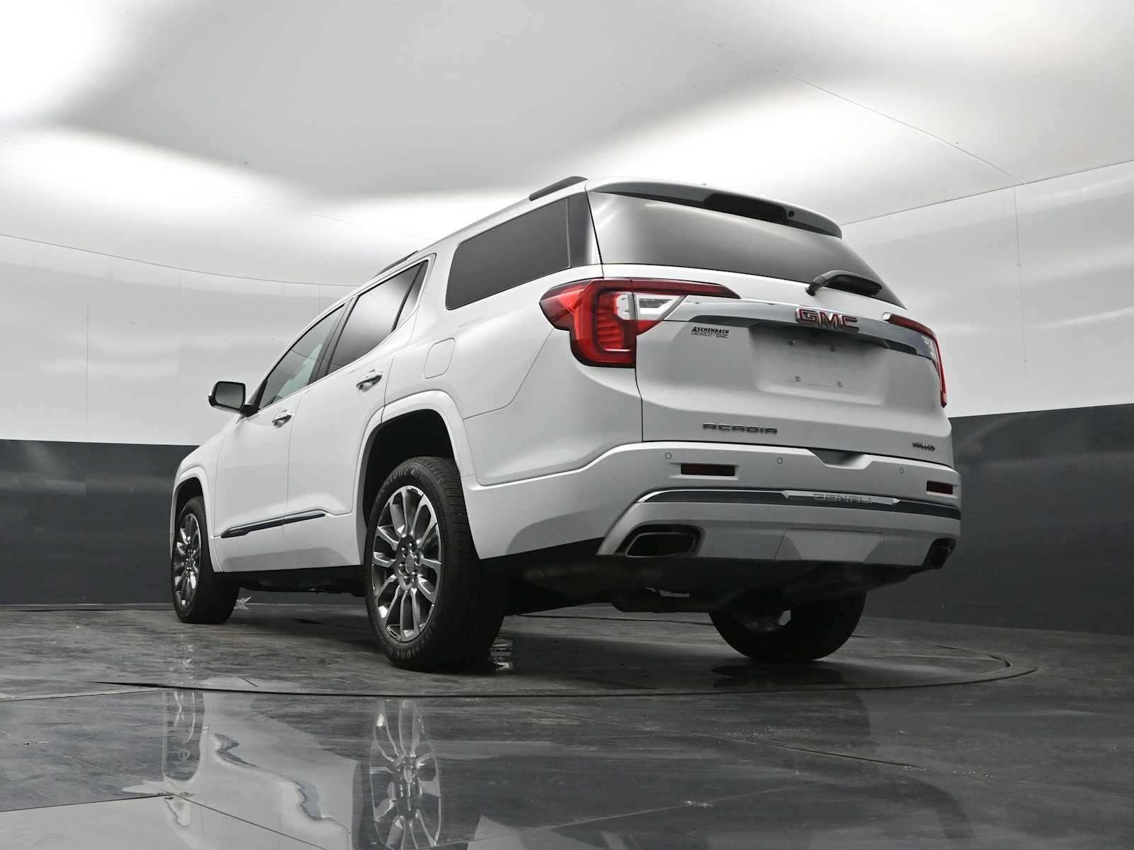 2023 GMC Acadia AWD Denali