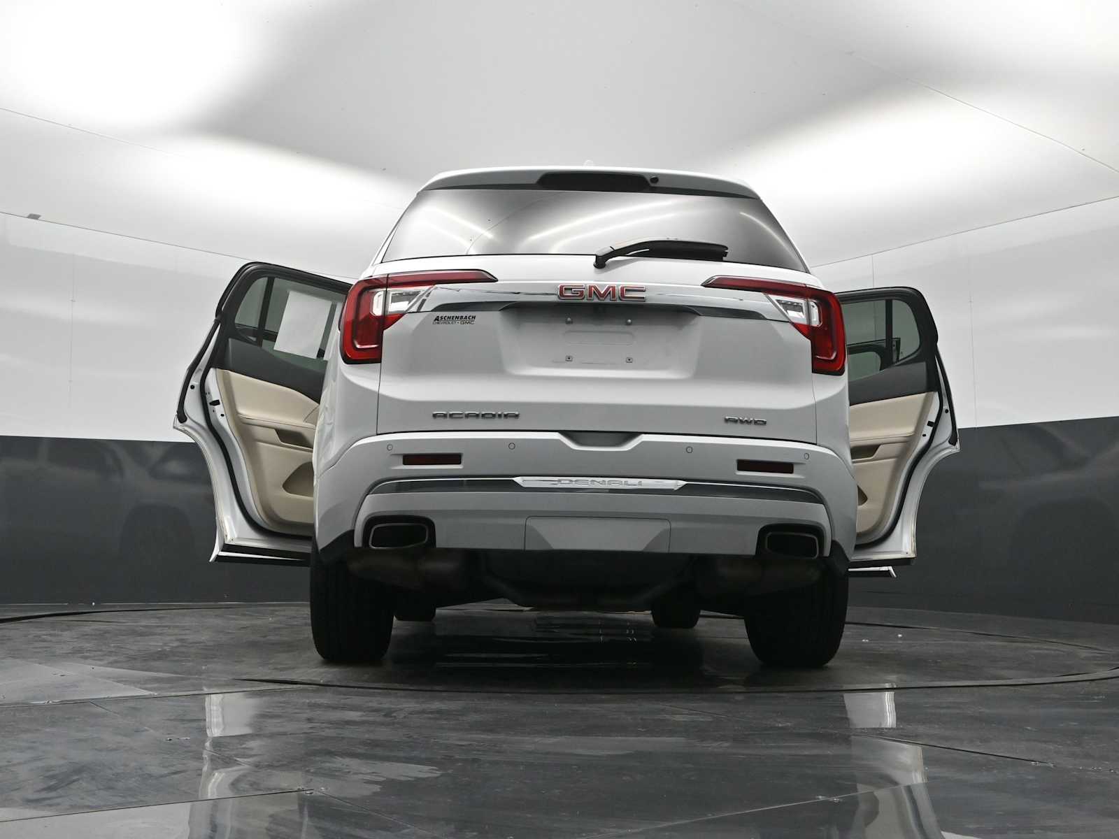 2023 GMC Acadia AWD Denali