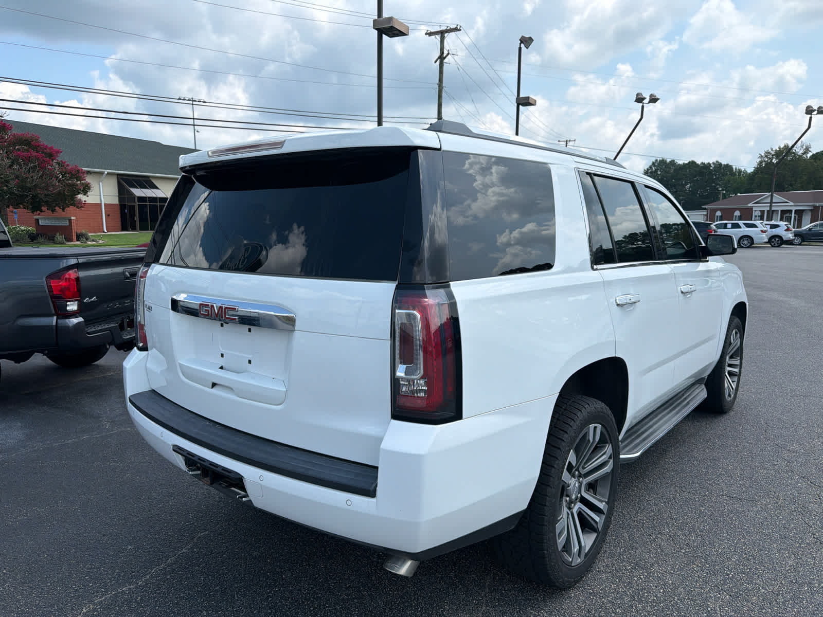2017 GMC Yukon SLT