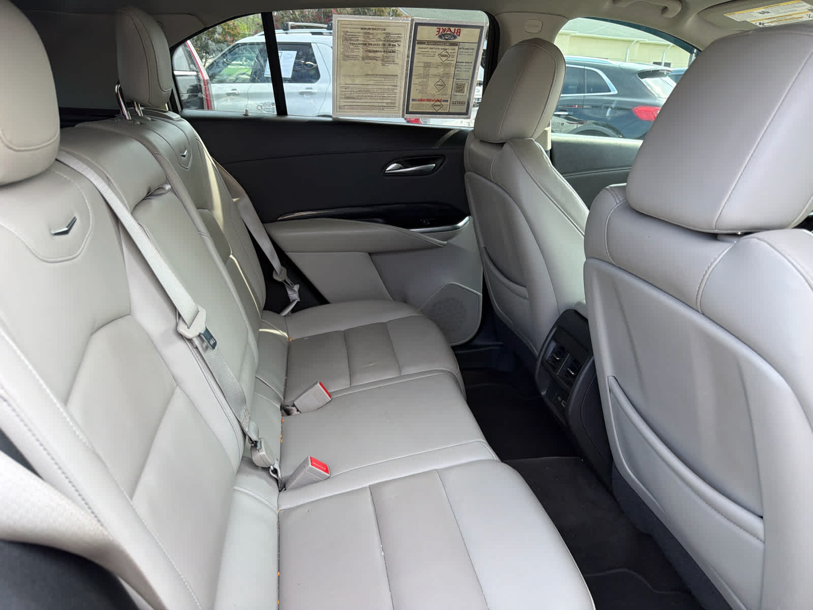 2021 Cadillac XT4 Premium Luxury