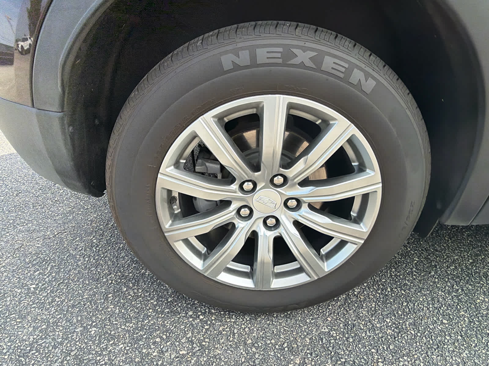 2021 Cadillac XT4 Premium Luxury