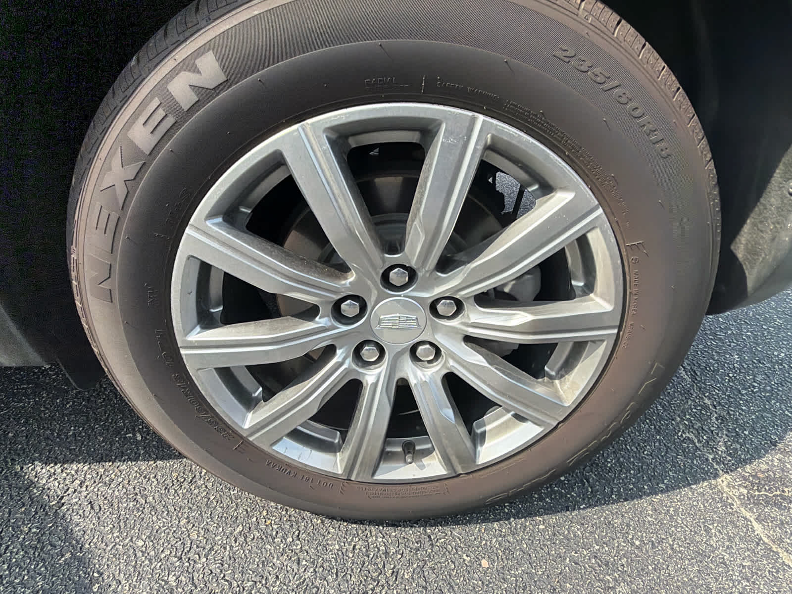 2021 Cadillac XT4 Premium Luxury