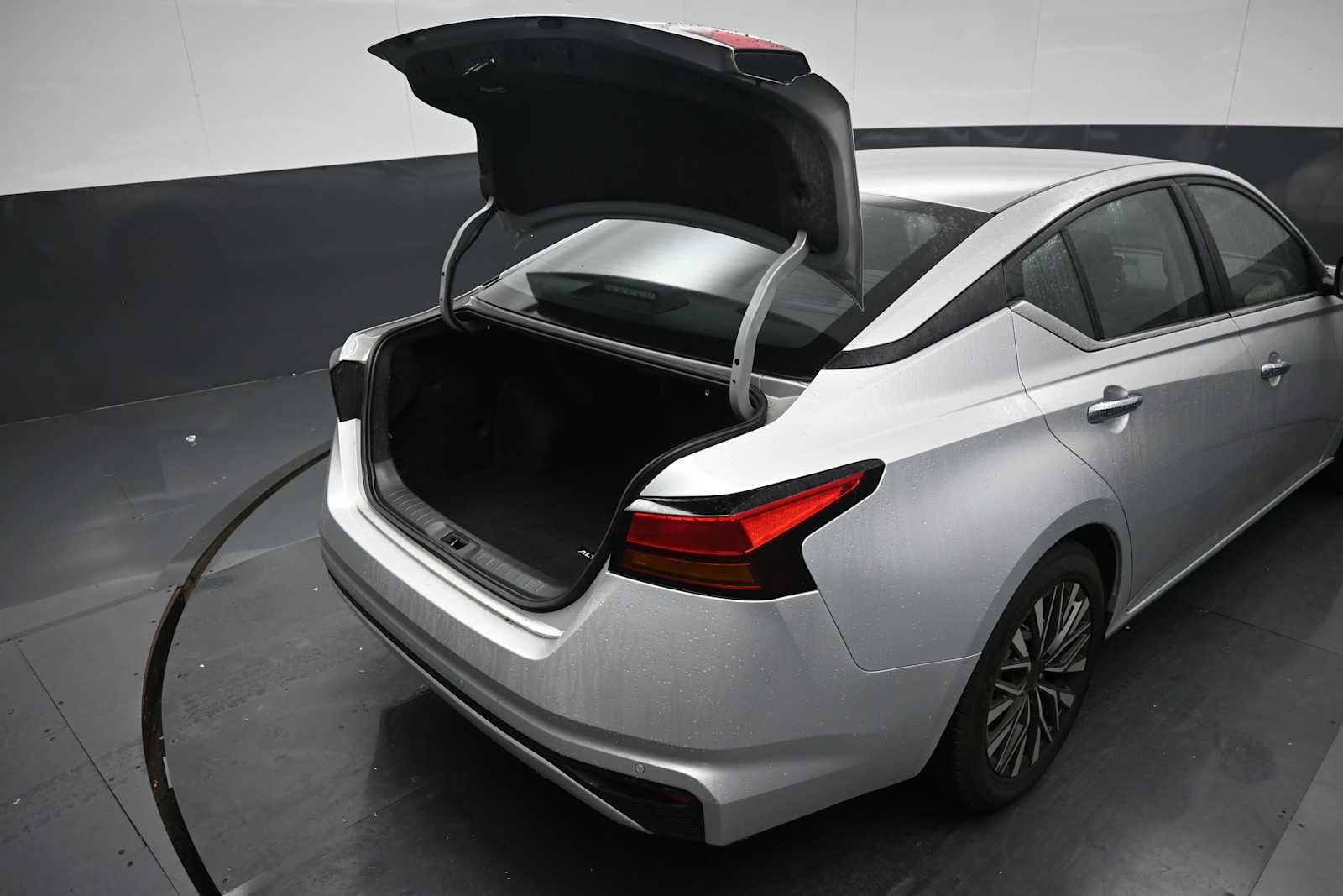 2023 Nissan Altima SV