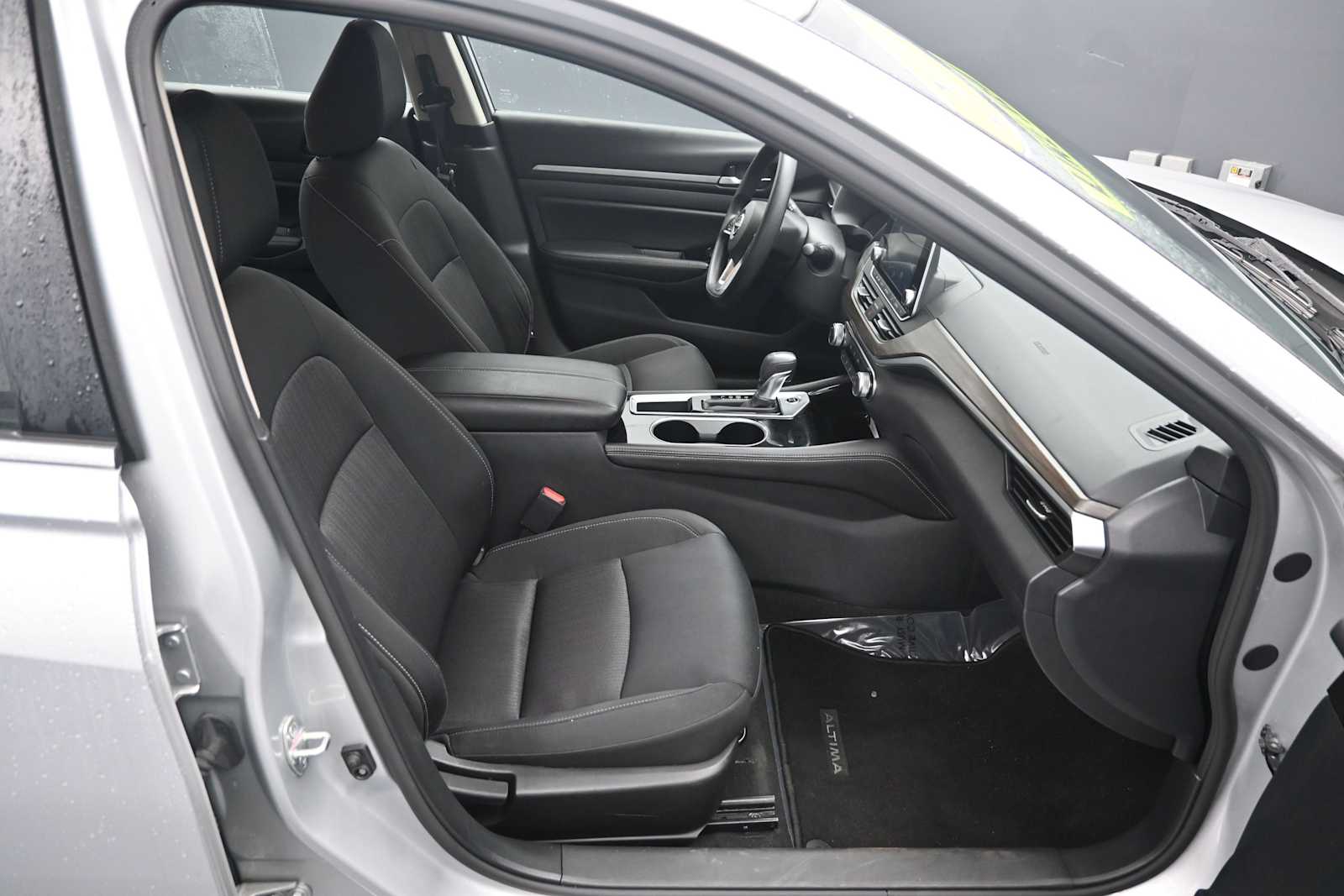 2023 Nissan Altima SV