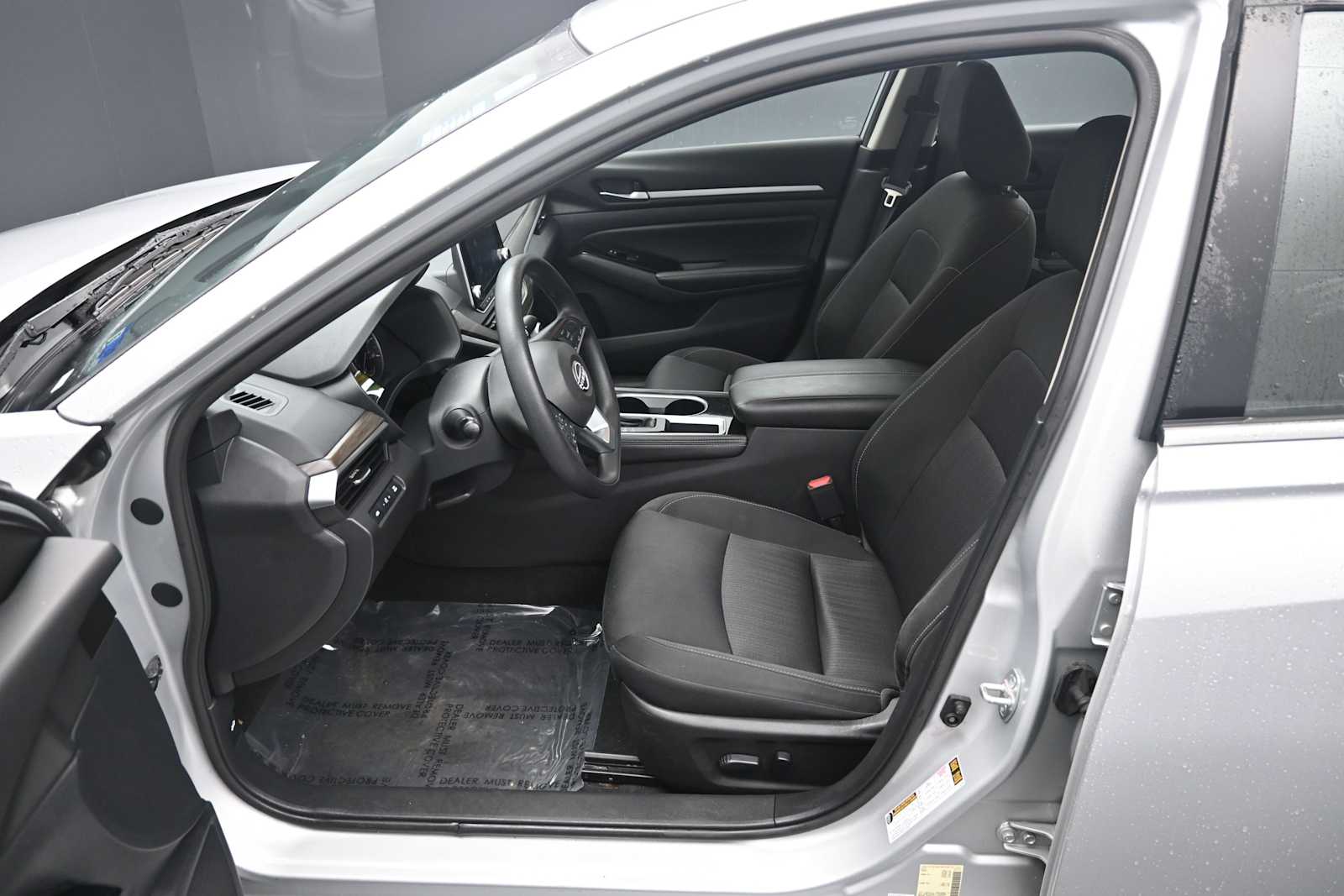 2023 Nissan Altima SV
