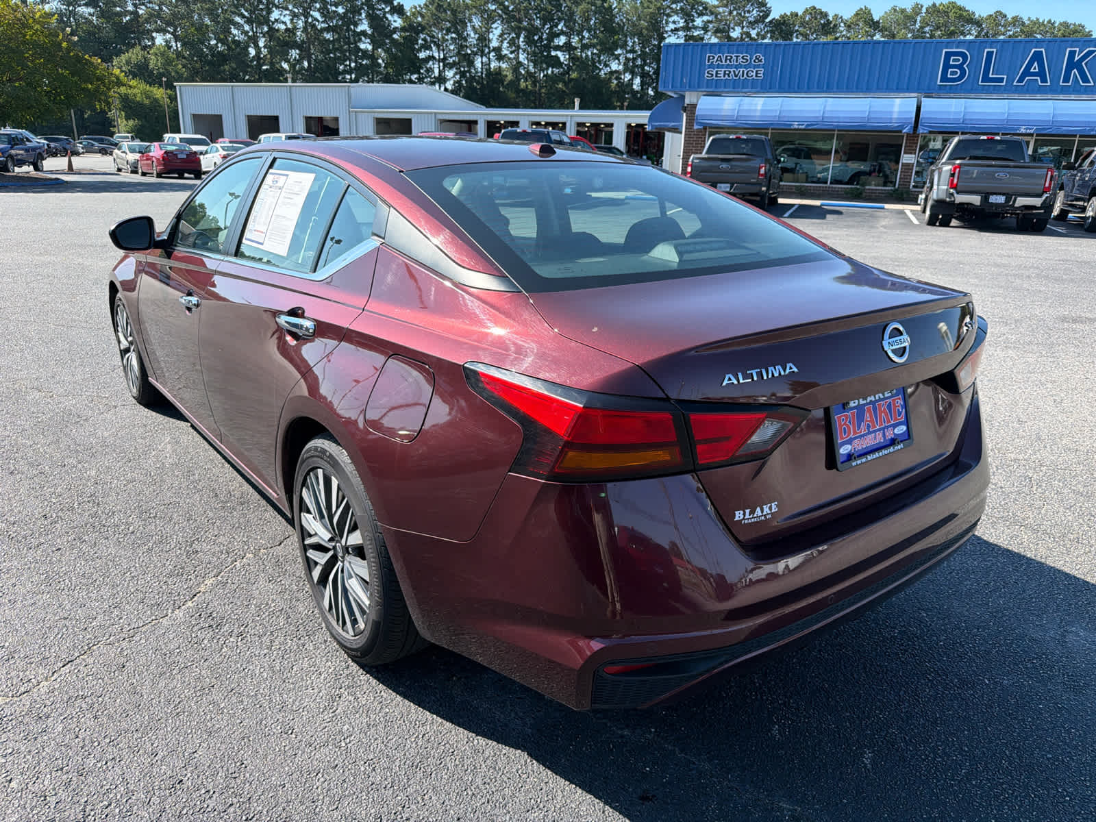 2023 Nissan Altima SV