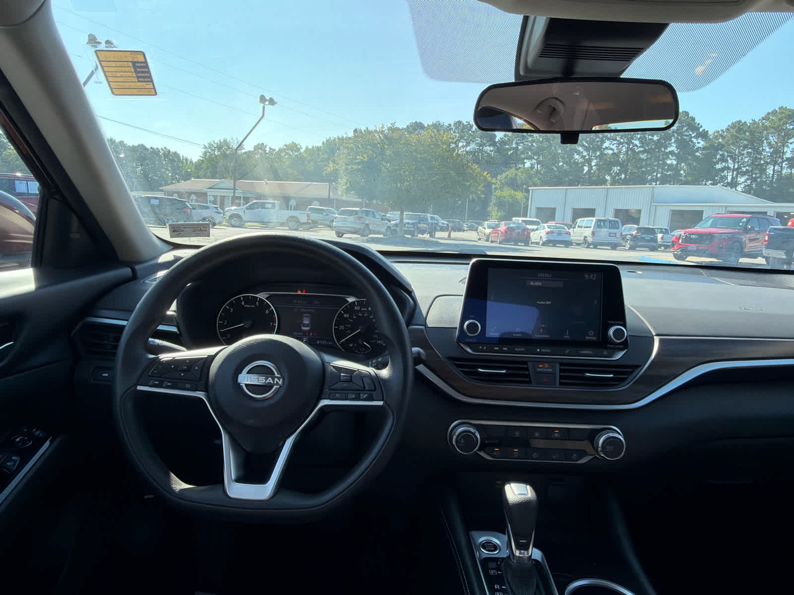 2023 Nissan Altima SV