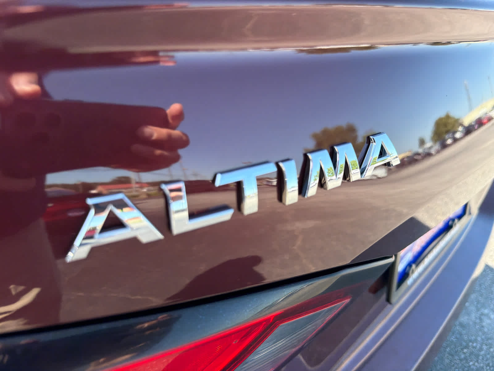 2023 Nissan Altima SV